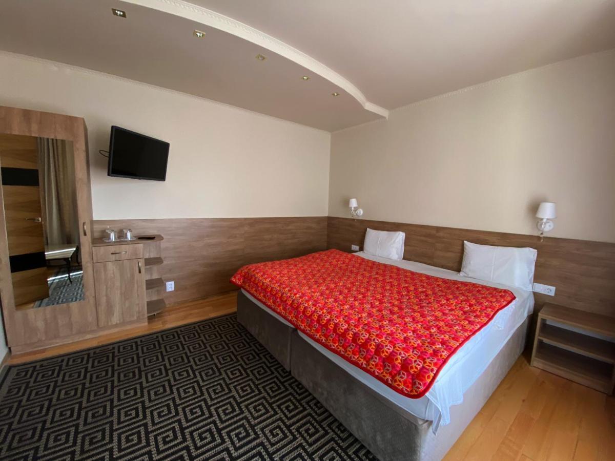 Olena Resort Briukhovychi Esterno foto