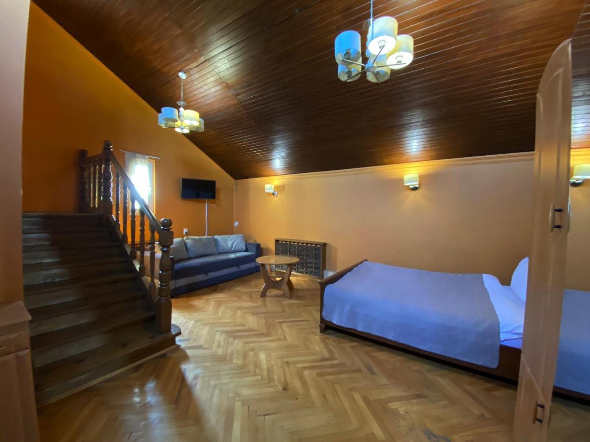 Olena Resort Briukhovychi Esterno foto
