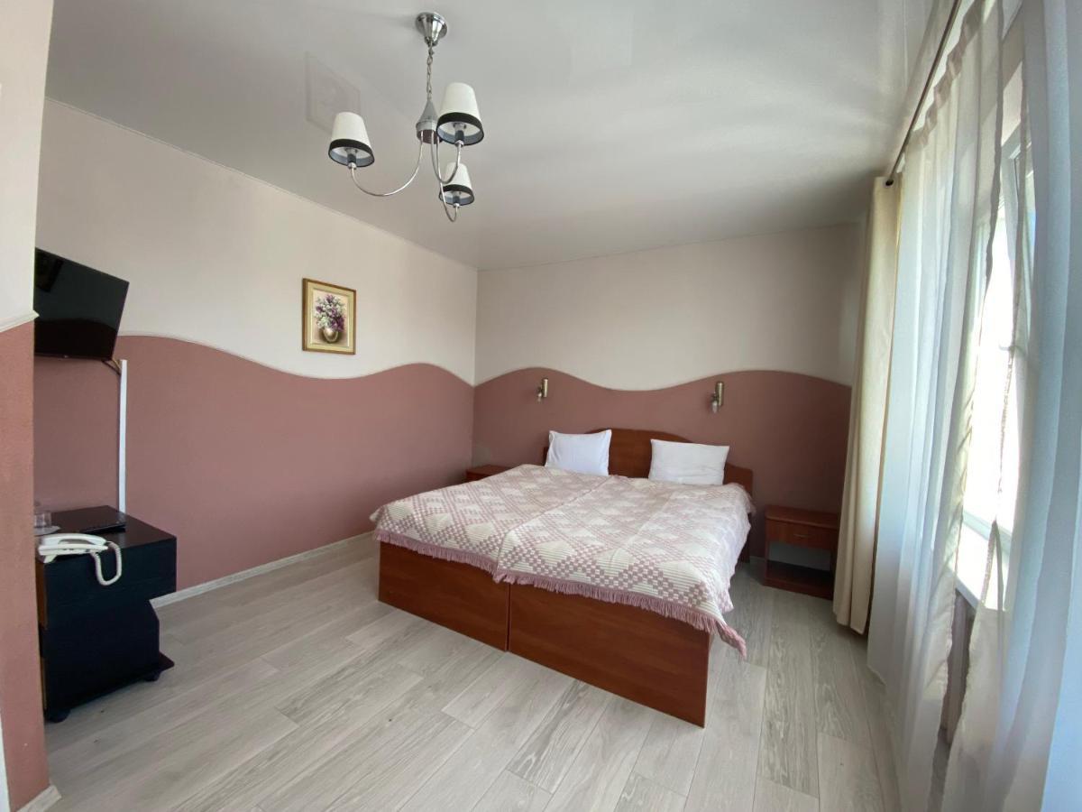 Olena Resort Briukhovychi Esterno foto