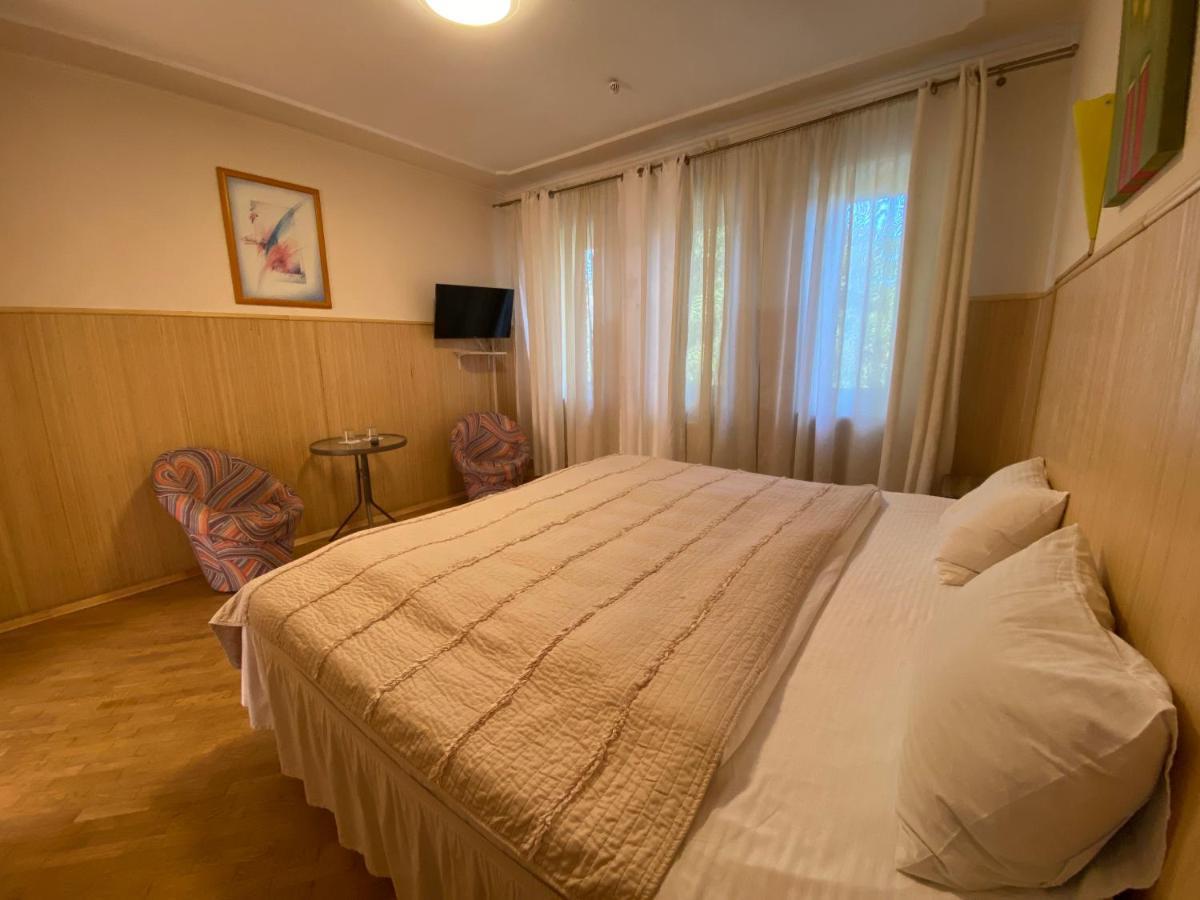 Olena Resort Briukhovychi Esterno foto